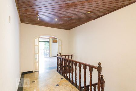 Casa à venda com 736m², 3 quartos e 4 vagasSegundo Andar
