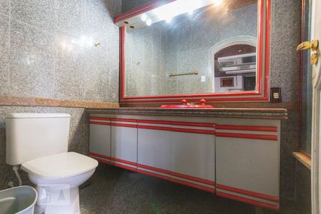 Casa à venda com 736m², 3 quartos e 4 vagasBanheiro da Suíte 3