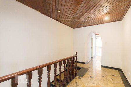 Casa à venda com 736m², 3 quartos e 4 vagasSegundo Andar