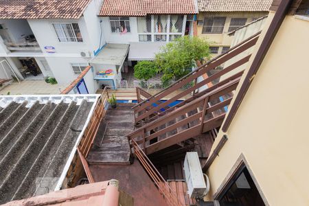 Casa à venda com 736m², 3 quartos e 4 vagasVaranda
