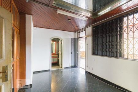 Casa à venda com 736m², 3 quartos e 4 vagasSuíte 3