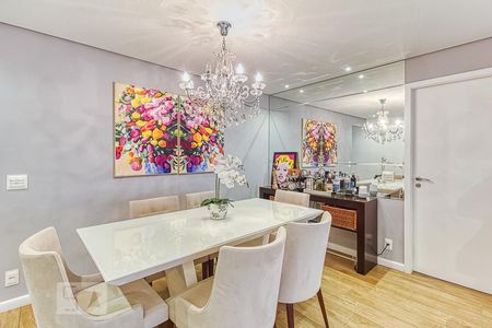 Sala de apartamento à venda com 2 quartos, 100m² em Vila Olímpia, São Paulo