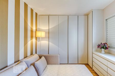 Apartamento à venda com 100m², 2 quartos e 2 vagasSegundo dormitório