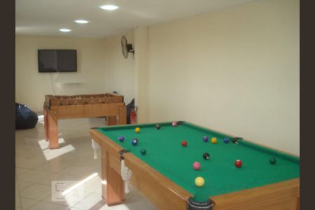 Apartamento para alugar com 47m², 2 quartos e 1 vagasala de jogos