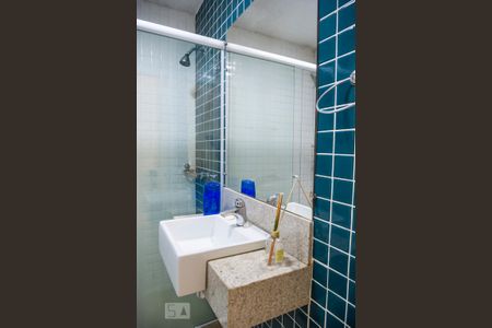 Banheiro de apartamento para alugar com 1 quarto, 50m² em Copacabana, Rio de Janeiro