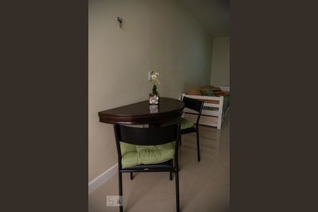 Sala de apartamento para alugar com 1 quarto, 50m² em Copacabana, Rio de Janeiro