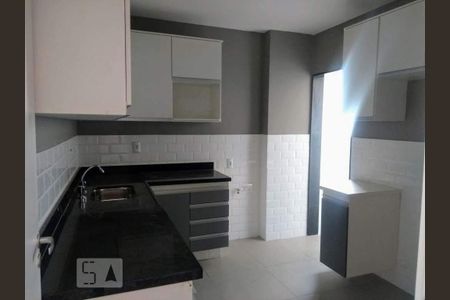 Cozinha de apartamento à venda com 3 quartos, 92m² em Laranjeiras, Rio de Janeiro