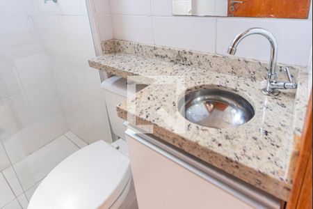 Apartamento para alugar com 50m², 2 quartos e 2 vagasBanheiro do Quarto 2