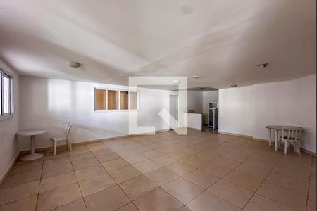 Apartamento para alugar com 50m², 2 quartos e 2 vagasÁrea comum - Salão de festas