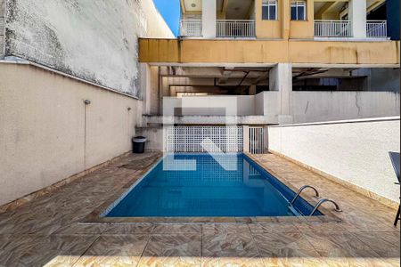 Apartamento para alugar com 50m², 2 quartos e 2 vagasÁrea comum - Piscina
