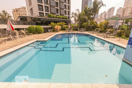 Apartamento à venda com 60m², 1 quarto e sem vagaÁrea comum - Piscina