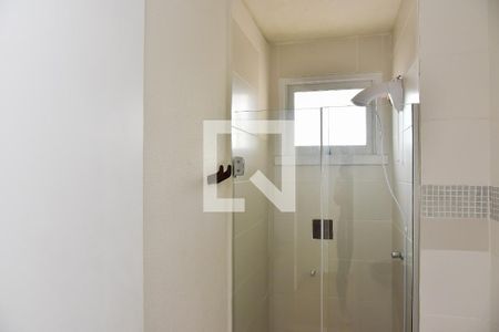 Banheiro de apartamento à venda com 1 quarto, 49m² em Cristo Redentor, Porto Alegre