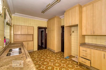 Casa para alugar com 270m², 5 quartos e 4 vagasCozinha