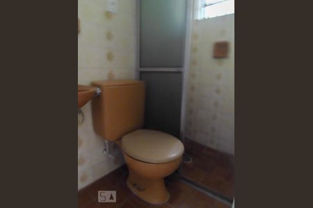 Casa para alugar com 80m², 3 quartos e 3 vagas Casa para alugar com 80m², 3 quartos e 3 vagasBanheiro