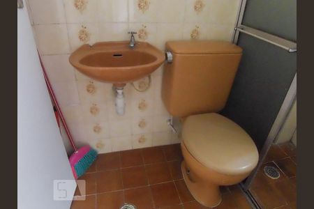 Casa para alugar com 80m², 3 quartos e 3 vagas Casa para alugar com 80m², 3 quartos e 3 vagasBanheiro