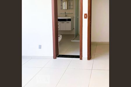 Apartamento à venda com 87m², 2 quartos e sem vaga