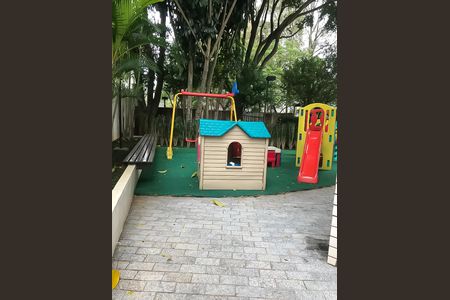 Apartamento para alugar com 137m², 3 quartos e 2 vagas Apartamento para alugar com 137m², 3 quartos e 2 vagasPlayground