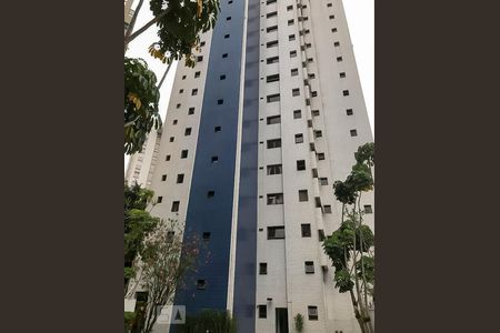 Apartamento para alugar com 137m², 3 quartos e 2 vagas Apartamento para alugar com 137m², 3 quartos e 2 vagasFachada