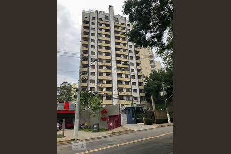 Apartamento para alugar com 137m², 3 quartos e 2 vagas Apartamento para alugar com 137m², 3 quartos e 2 vagasFachada