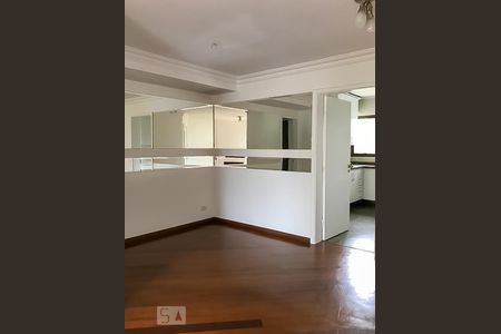 Apartamento para alugar com 137m², 3 quartos e 2 vagas Apartamento para alugar com 137m², 3 quartos e 2 vagasSala