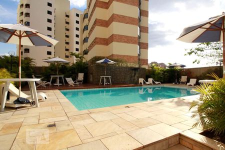 Apartamento à venda com 96m², 3 quartos e 2 vagasÁrea comum - Piscina