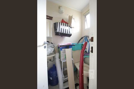 Apartamento à venda com 96m², 3 quartos e 2 vagasBanheiro de Serviço