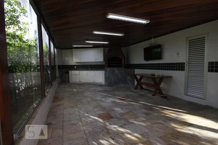 Apartamento à venda com 96m², 3 quartos e 2 vagasÁrea comum - Churrasqueira