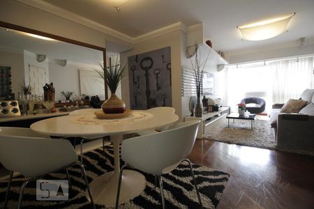 Sala de apartamento à venda com 3 quartos, 96m² em Vila Suzana, São Paulo