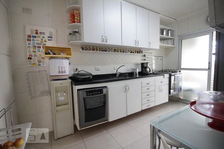 Apartamento à venda com 96m², 3 quartos e 2 vagasCozinha