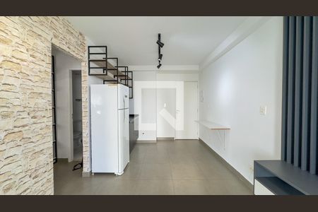 Sala e Cozinha de apartamento para alugar com 1 quarto, 37m² em Campo Belo, São Paulo