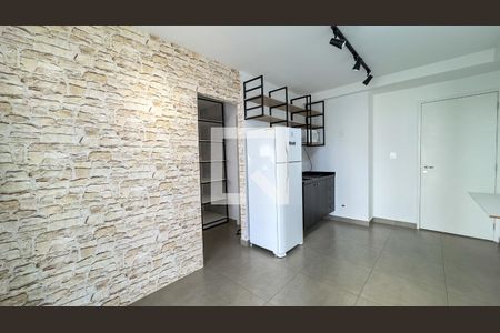 Sala e Cozinha de apartamento para alugar com 1 quarto, 37m² em Campo Belo, São Paulo