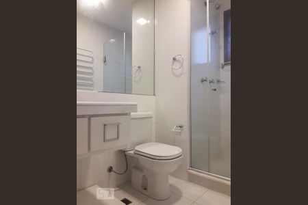 Banheiro da Suíte 2 de apartamento à venda com 3 quartos, 170m² em Moinhos de Vento, Porto Alegre