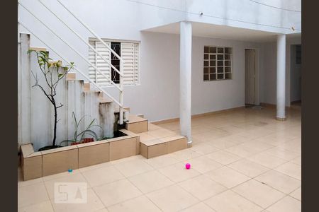 Casa para alugar com 55m², 1 quarto e sem vagaQuintal