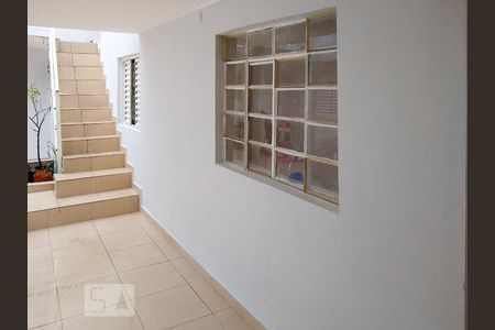 Casa para alugar com 55m², 1 quarto e sem vagaQuintal