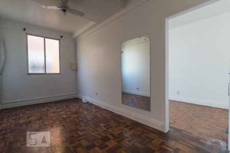 Sala de apartamento para alugar com 1 quarto, 41m² em São João, Porto Alegre