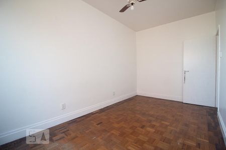 Dormitório de apartamento para alugar com 1 quarto, 41m² em São João, Porto Alegre