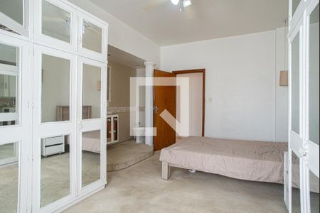 Apartamento para alugar com 168m², 3 quartos e sem vaga Apartamento para alugar com 168m², 3 quartos e sem vagaSuíte