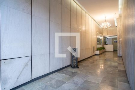 Apartamento para alugar com 168m², 3 quartos e sem vaga Apartamento para alugar com 168m², 3 quartos e sem vagaÁrea comum - Hall de entrada