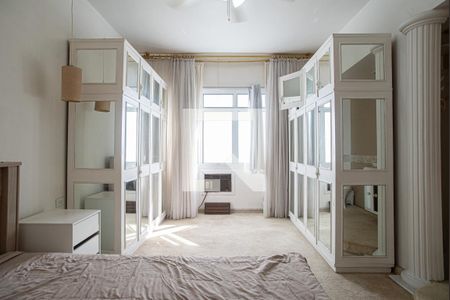 Apartamento para alugar com 168m², 3 quartos e sem vaga Apartamento para alugar com 168m², 3 quartos e sem vagaSuíte