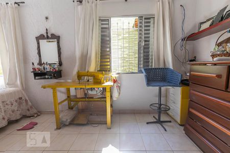 Casa à venda com 120m², 4 quartos e 2 vagasQuarto 2