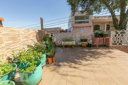 Casa à venda com 120m², 4 quartos e 2 vagasVaranda