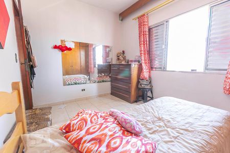 Casa à venda com 120m², 4 quartos e 2 vagasQuarto 1