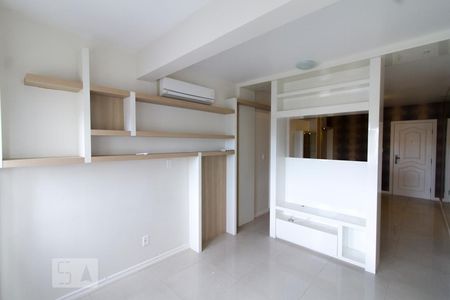 Sala de apartamento para alugar com 3 quartos, 101m² em Coqueiros, Florianópolis