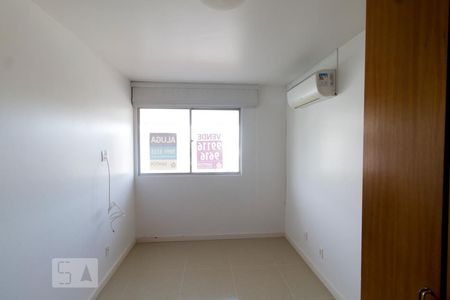 Suite de apartamento para alugar com 3 quartos, 101m² em Coqueiros, Florianópolis