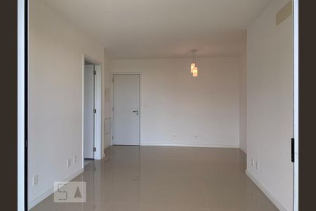Sala de apartamento à venda com 2 quartos, 80m² em Jacarepaguá, Rio de Janeiro