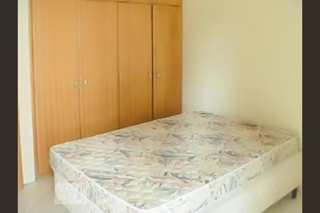 Apartamento para alugar com 34m², 1 quarto e 1 vaga Apartamento para alugar com 34m², 1 quarto e 1 vagaQuarto