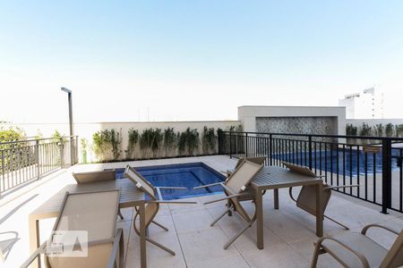 Apartamento à venda com 62m², 2 quartos e 3 vagasÁrea comum - Piscina