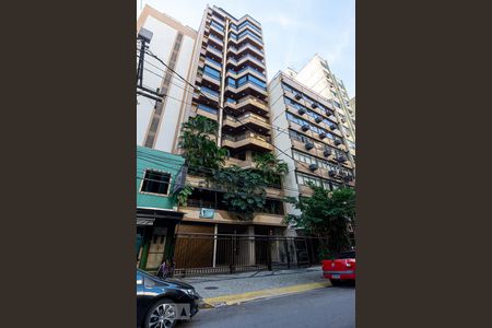 Apartamento à venda com 215m², 4 quartos e 3 vagas Apartamento à venda com 215m², 4 quartos e 3 vagasFachada do Prédio