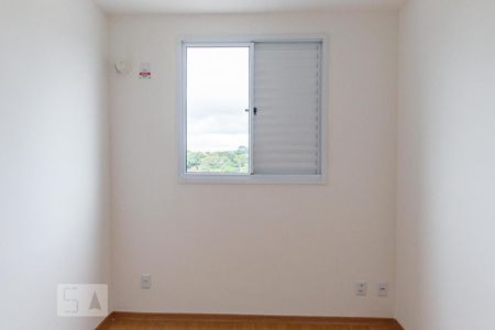 Quarto 1 de apartamento para alugar com 2 quartos, 60m² em Rubem Berta, Porto Alegre