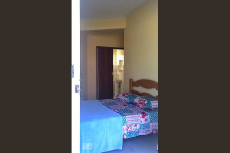 Quarto 1 de kitnet/studio para alugar com 1 quarto, 28m² em Barra da Lagoa, Florianópolis